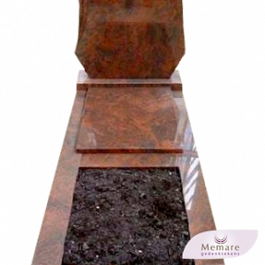 monument met gedeeltelijke dekplaat