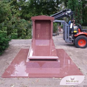 grafmonument imperial red